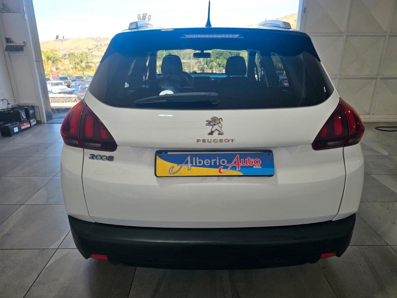 Peugeot 2008 2008 1.6 bluehdi Active 100cv my16