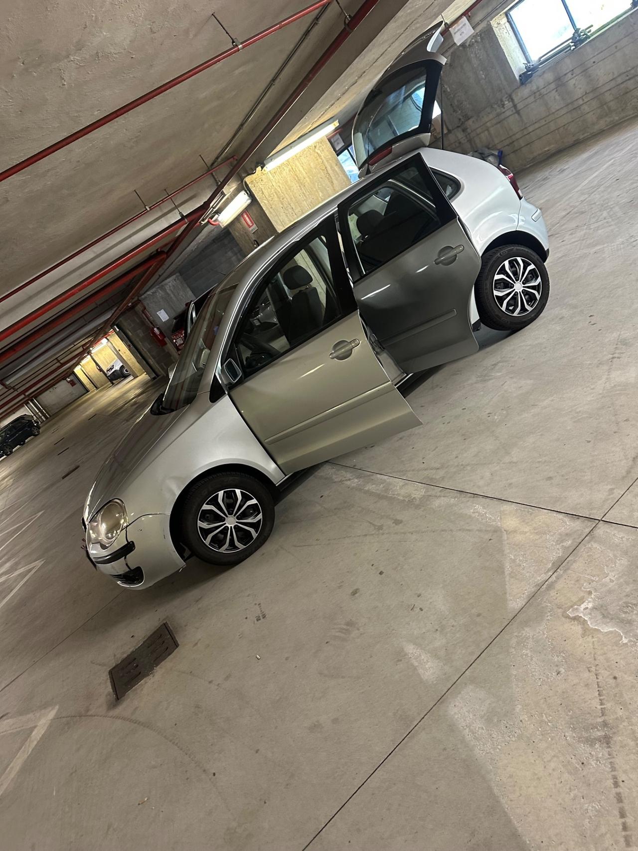 Volkswagen Polo 1.2/70CV 12V 5p. Comfortline