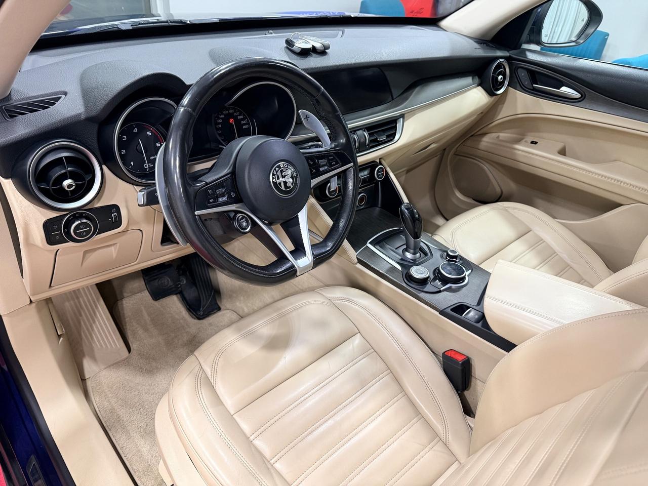 Alfa Romeo Stelvio 2.2 Turbodiesel 210 CV AT8 Q4 Executive