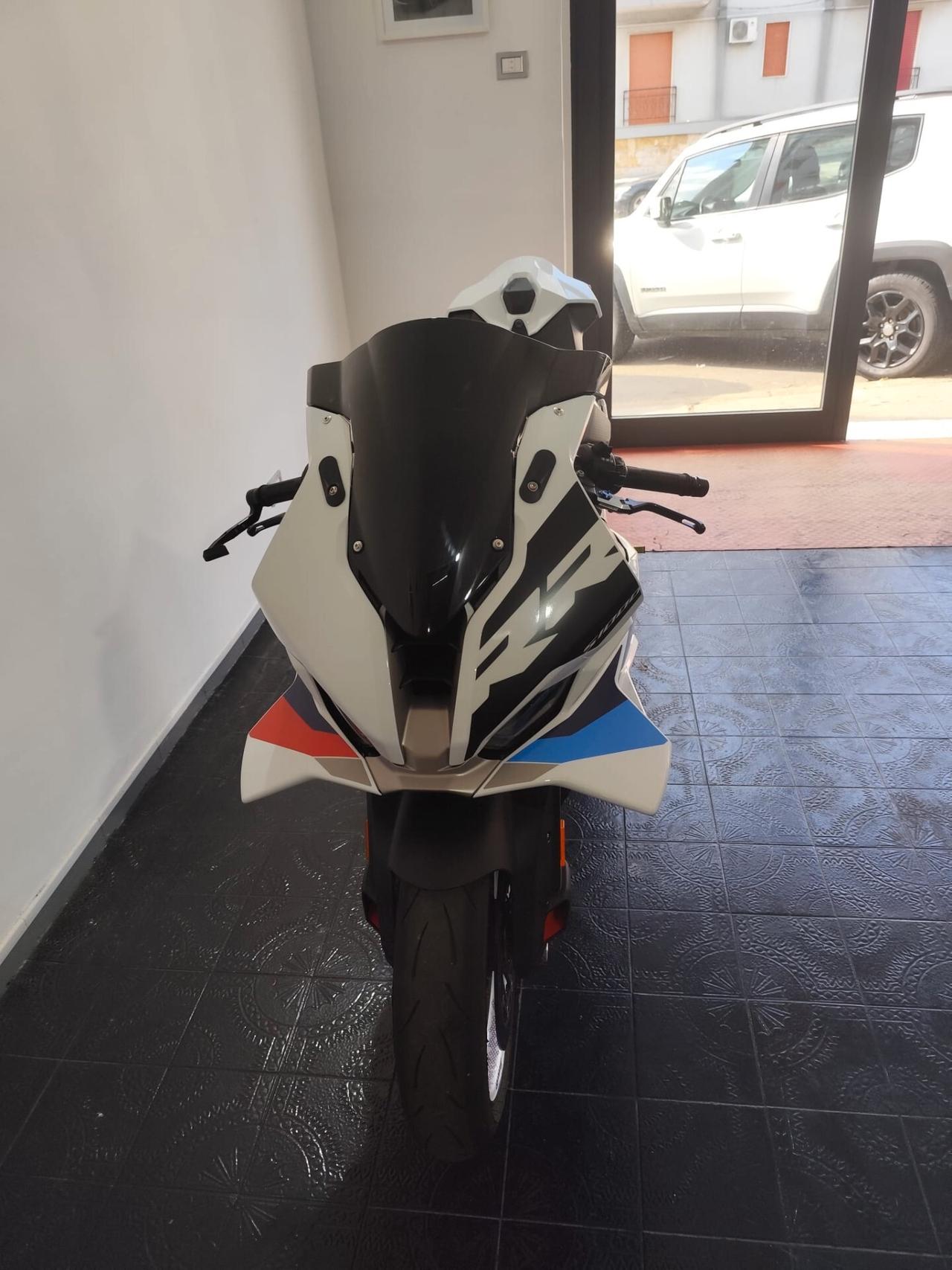 Bmw S 1000 RR Colorazione MOTORRAD + Pacchetto M * 1500km * 2025 * PARI AL NUOVO * GARANZIA BMW X 3 ANNI