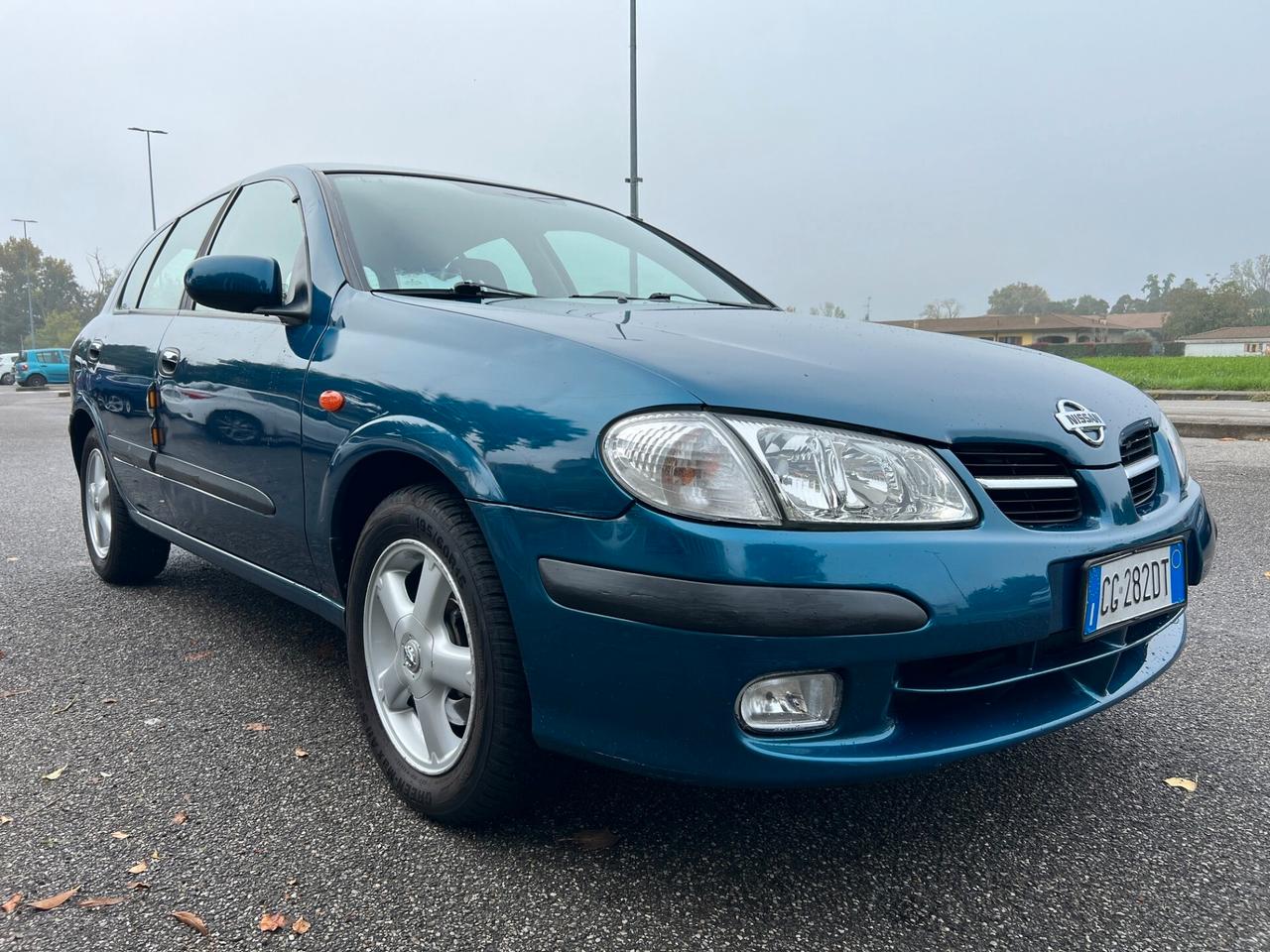 Nissan Almera nissan almera 1.6 5 porte euro 3 adatta a neopatentati