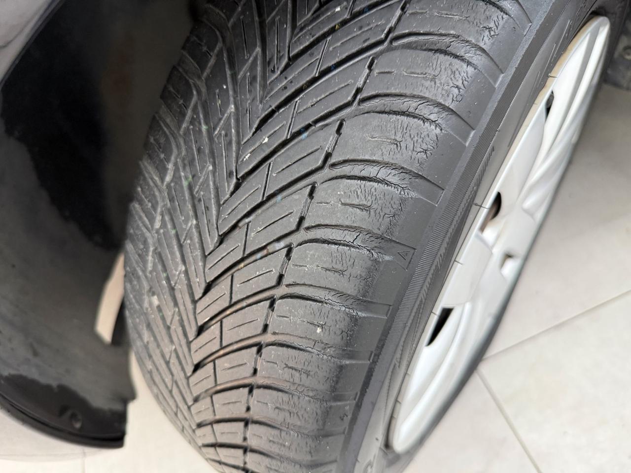 VOLKSWAGEN Polo V 2009 Polo 5p 1.2 Comfortline 70cv