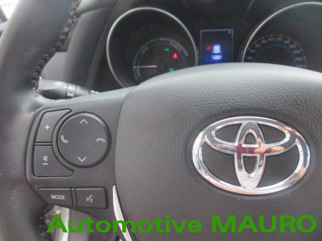 TOYOTA Auris 1.8 Hybrid Cool