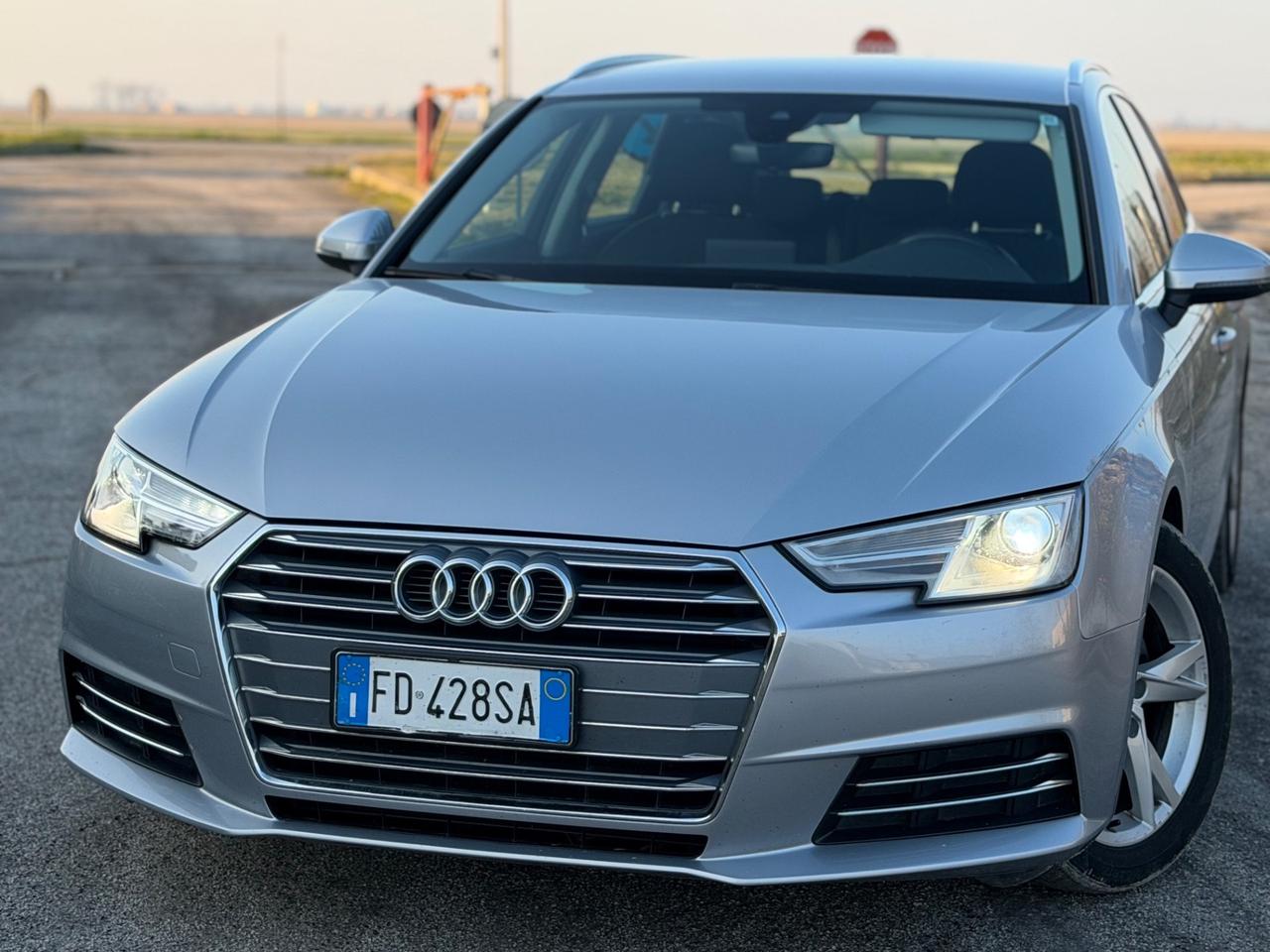 Audi A4 Avant 2.0 TDI 150 CV S tronic Sport