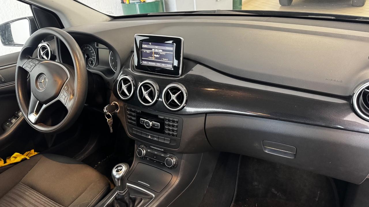 Mercedes-benz B 180 BlueEFFICIENCY Executive
