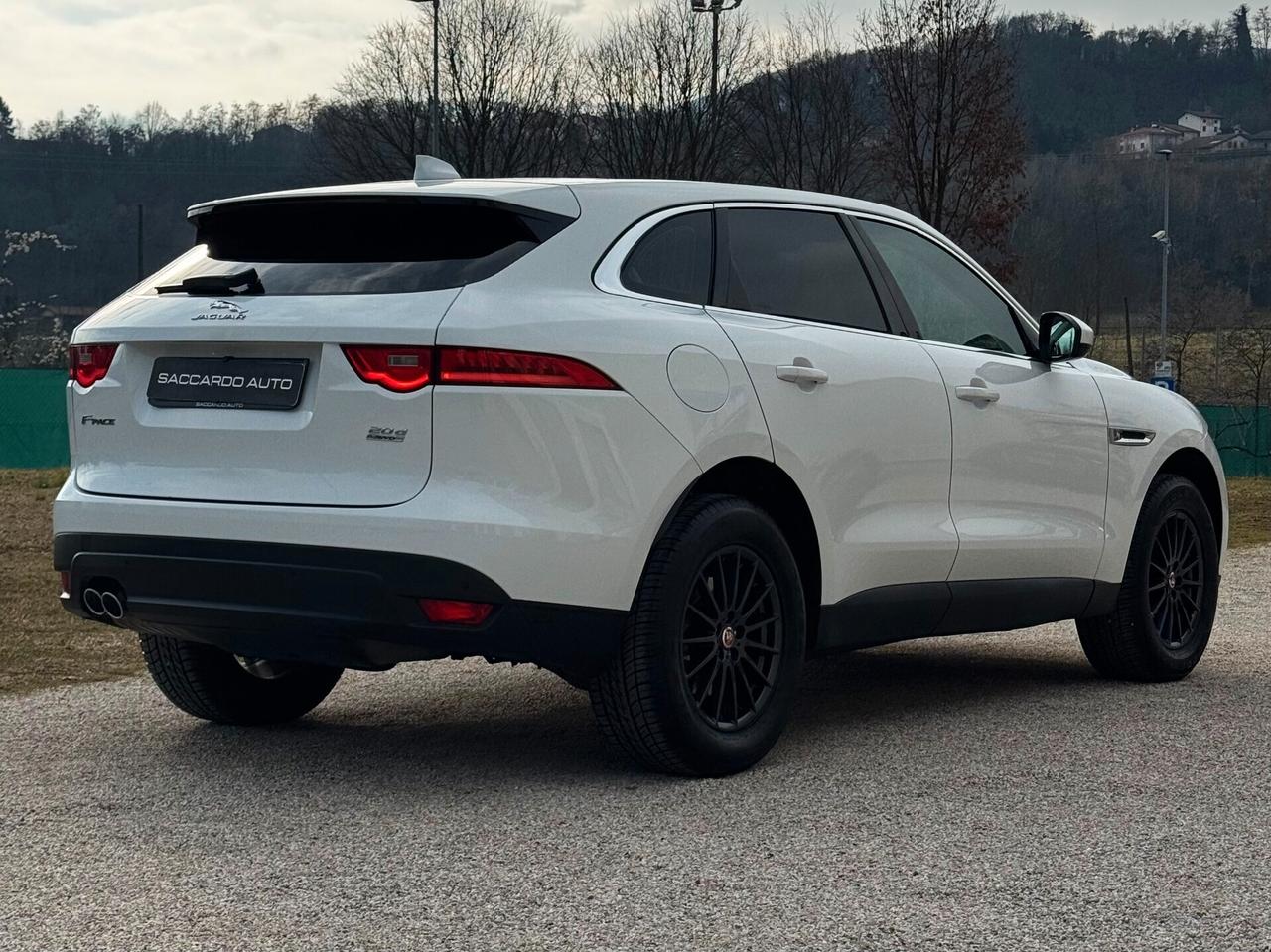 Jaguar F-Pace 2.0 Prestige AWD 180cv