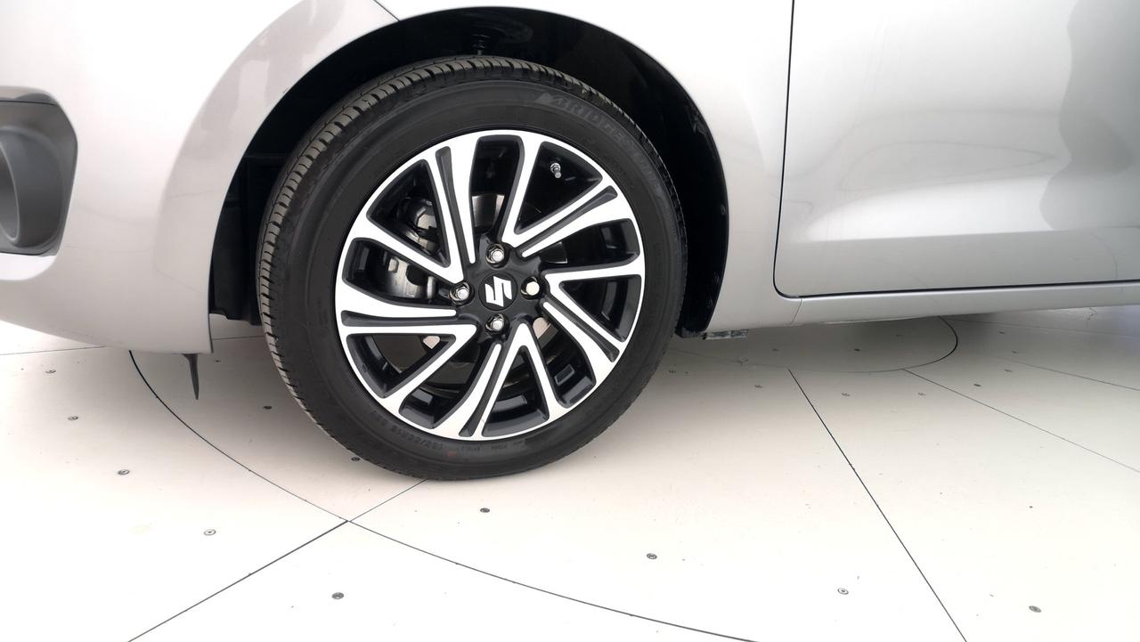 SUZUKI Swift VI 2020 - Swift 1.2h Top 2wd
