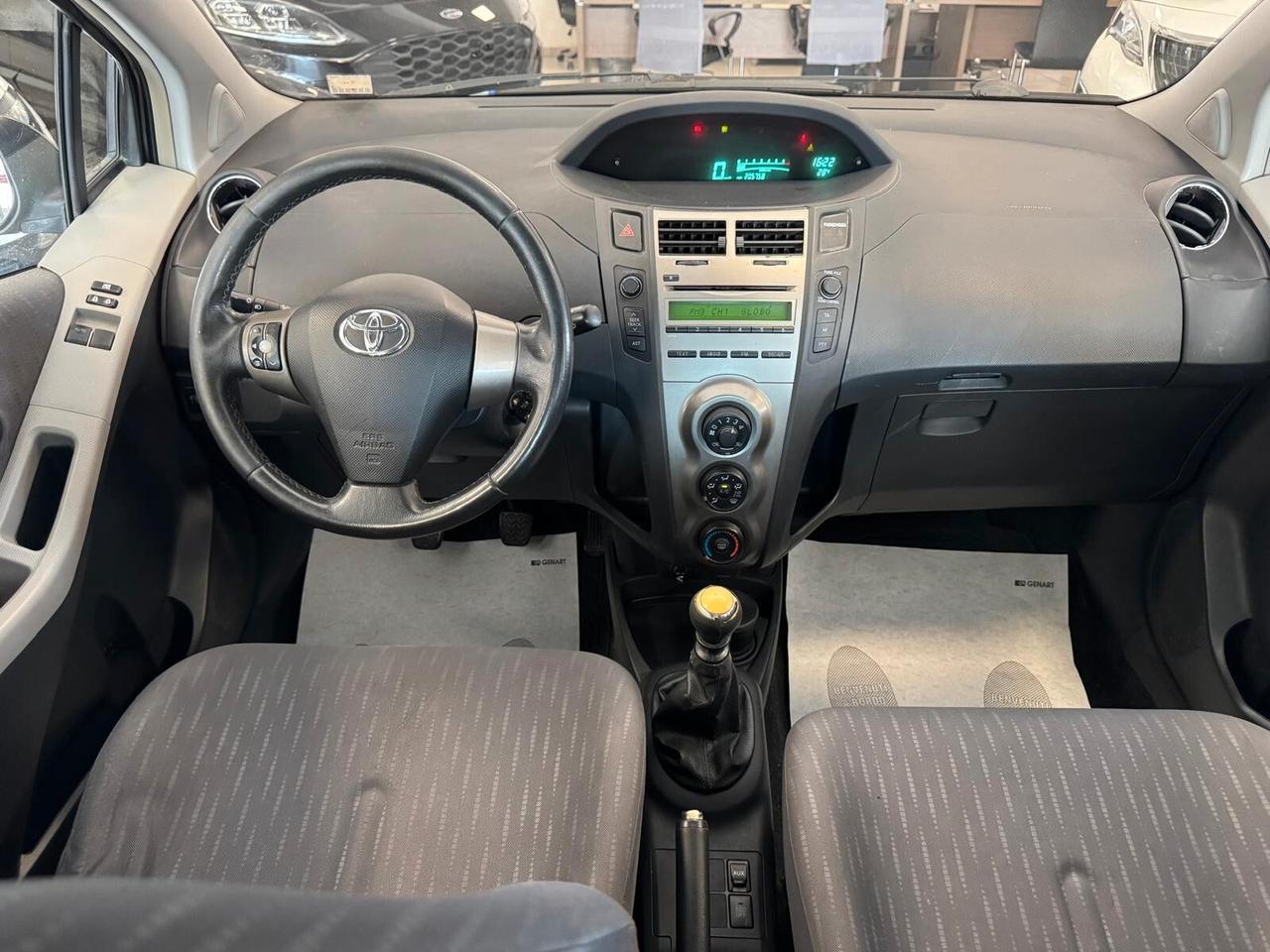 Toyota Yaris 1.3 5 porte Sol