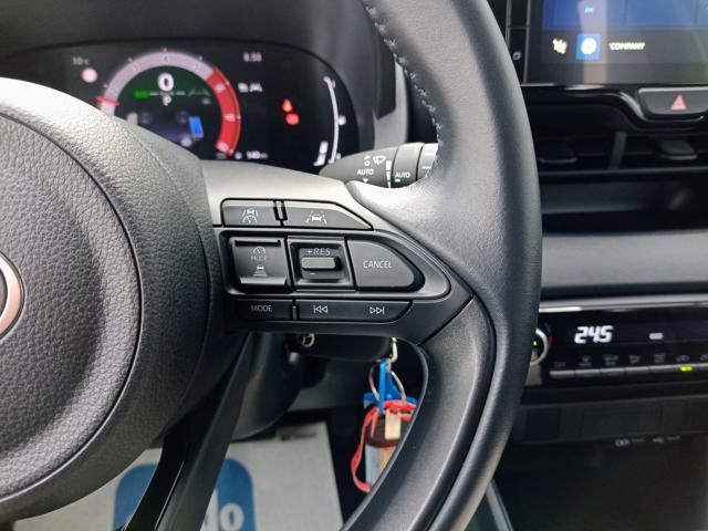 TOYOTA Yaris 1.5 Hybrid 5 porte Trend