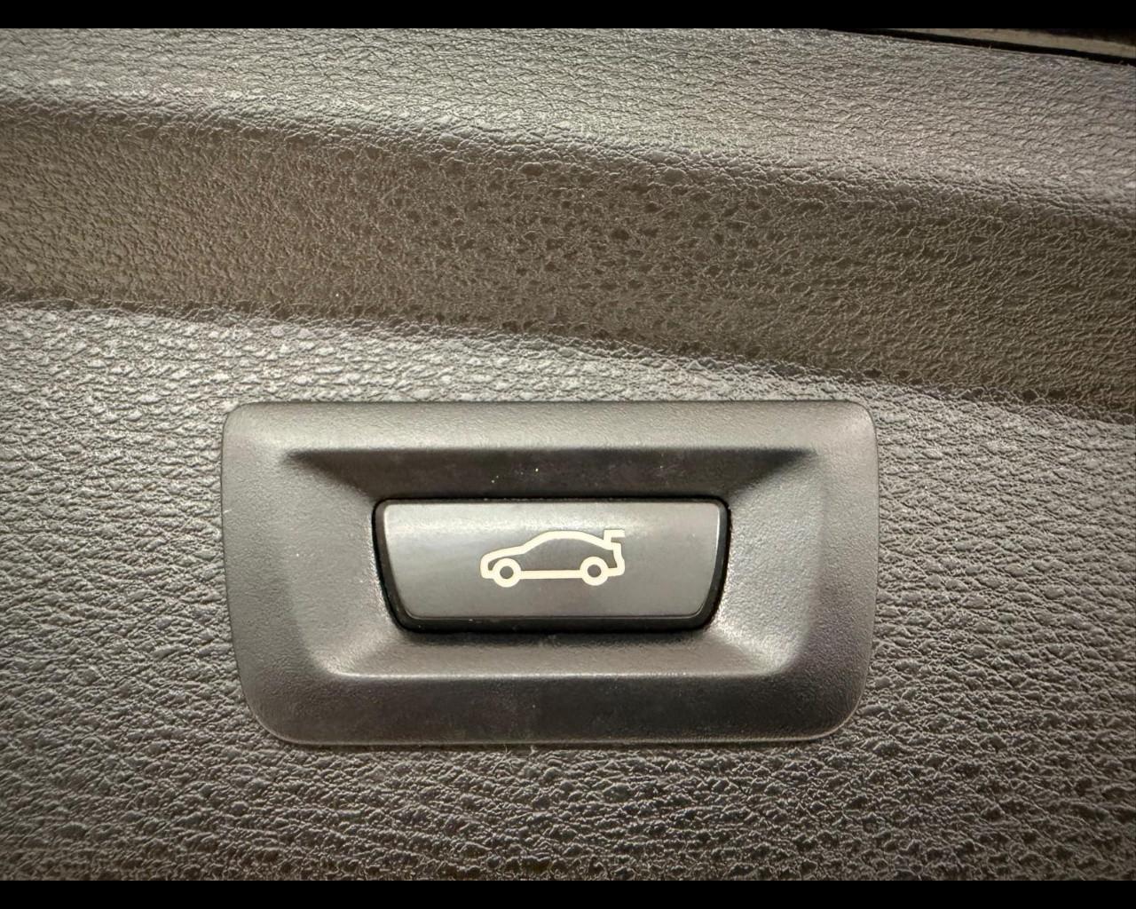 BMW X2 (F39) - X2 sDrive18d Msport