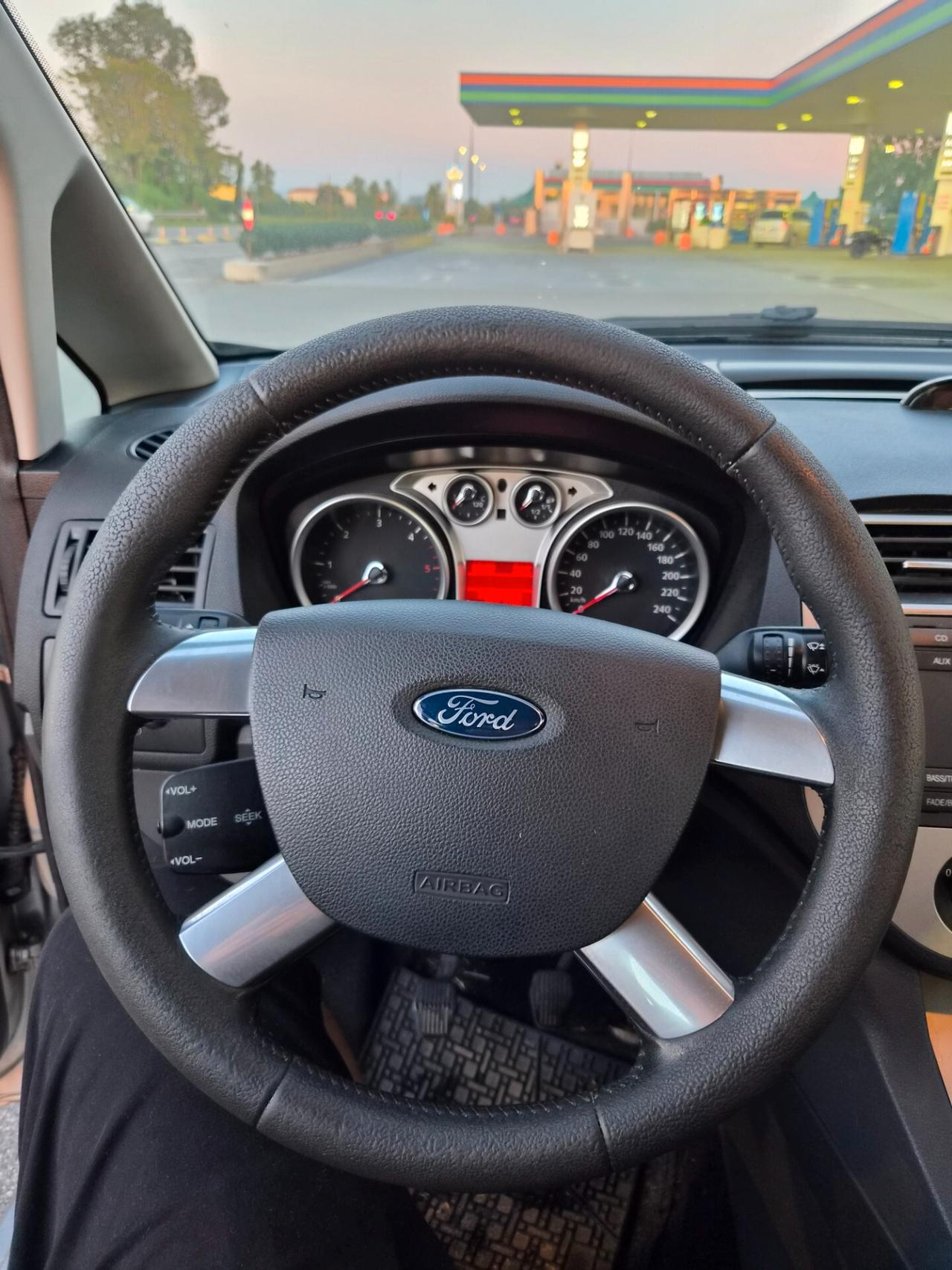 Ford C-Max 1.6 TDCi 110 CV Titanium