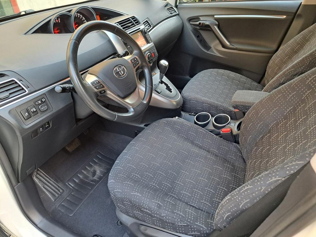 Toyota Verso 1.8 CVT Style 7 posti * 56.000 KM *