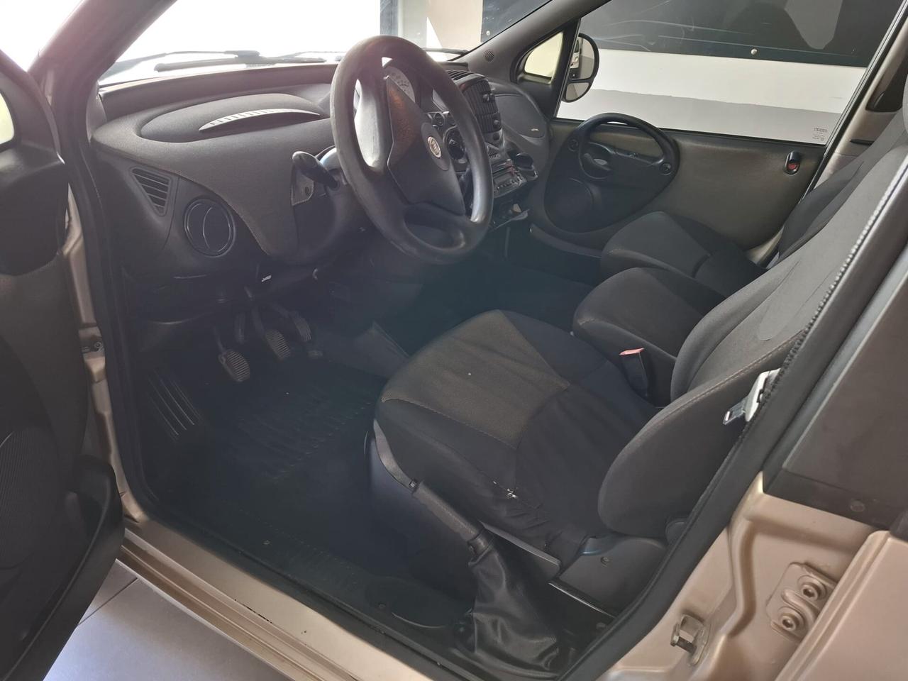 Fiat Multipla 1.9 MJT Dynamic