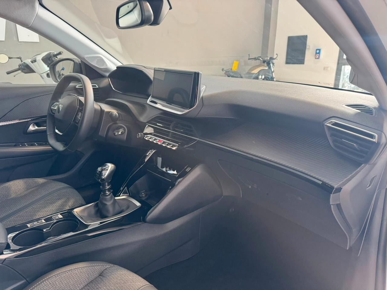 Peugeot 208 PureTech 100 Stop&Start 5 porte Allure
