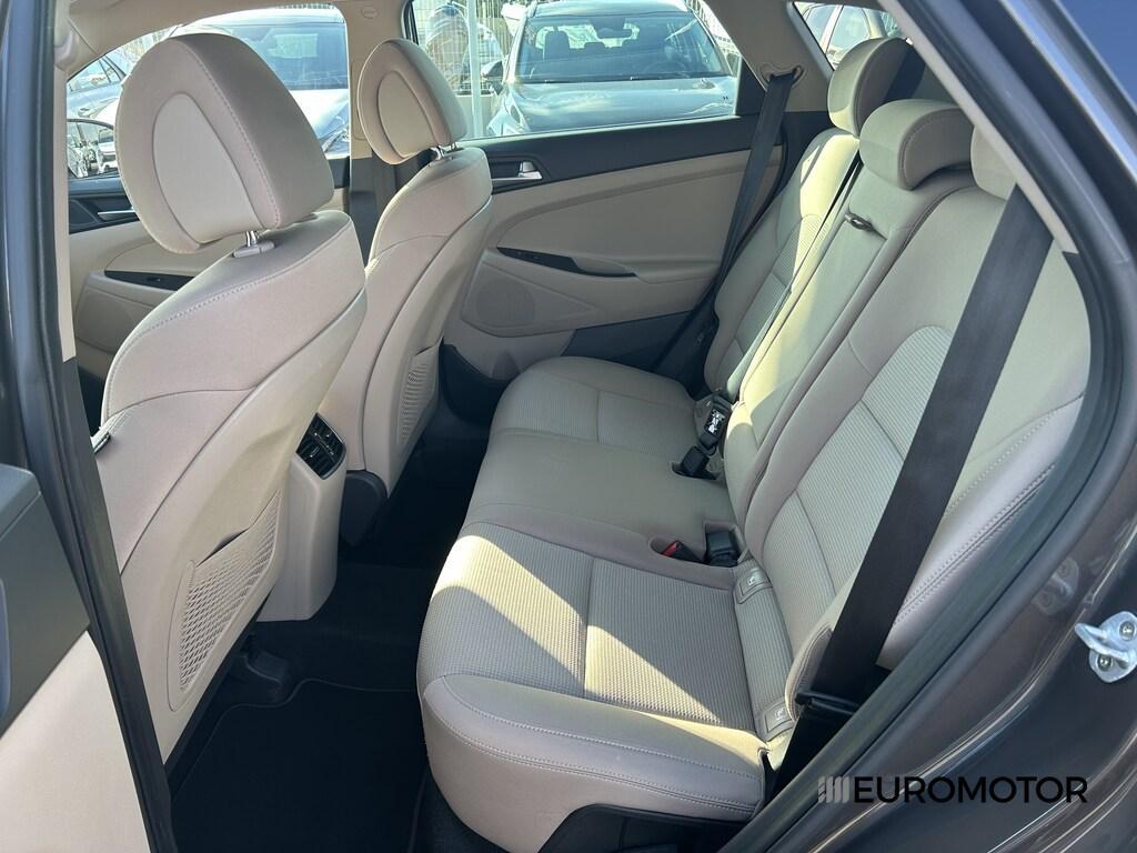Hyundai Tucson 1.7 CRDi Xpossible 2WD