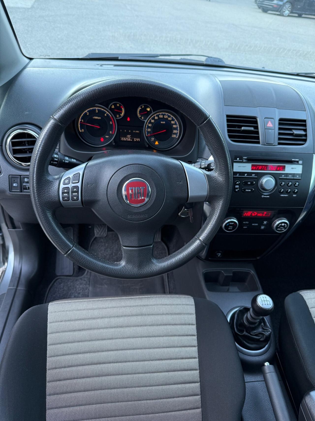 Fiat Sedici 2.0 MJT 16V DPF 4x4 Experience
