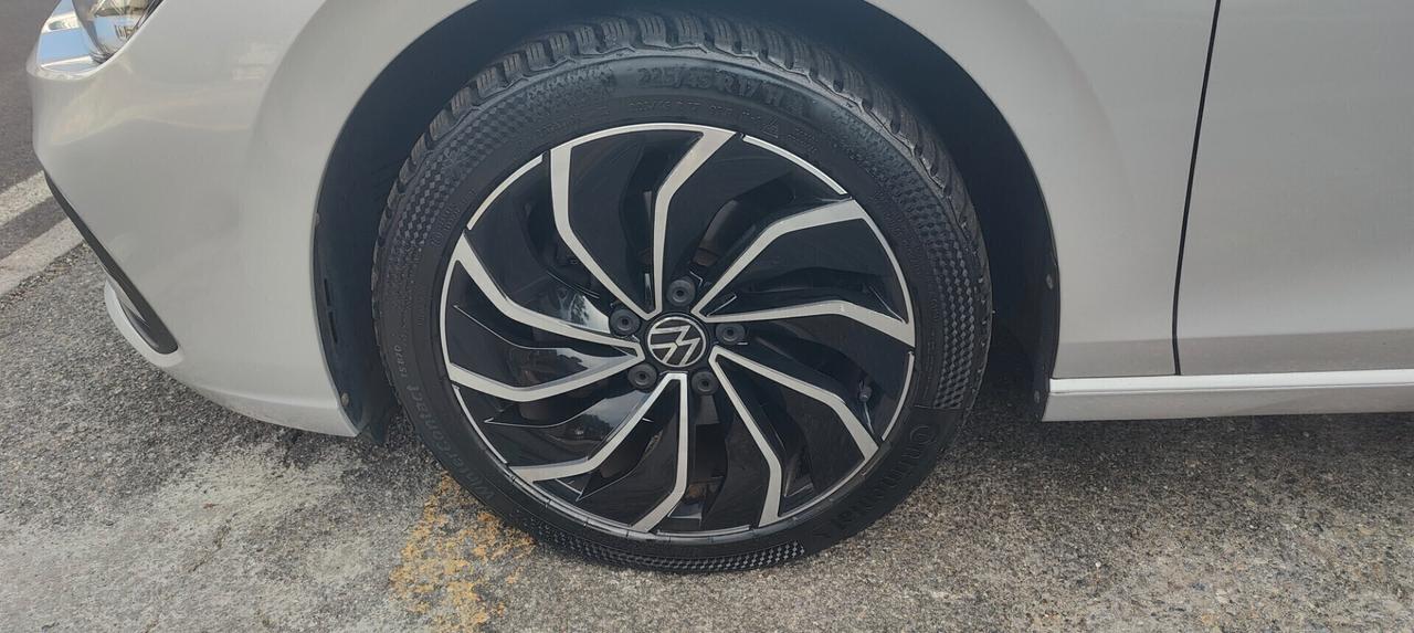 Volkswagen Golf Variant 1.5 TGI DSG Life