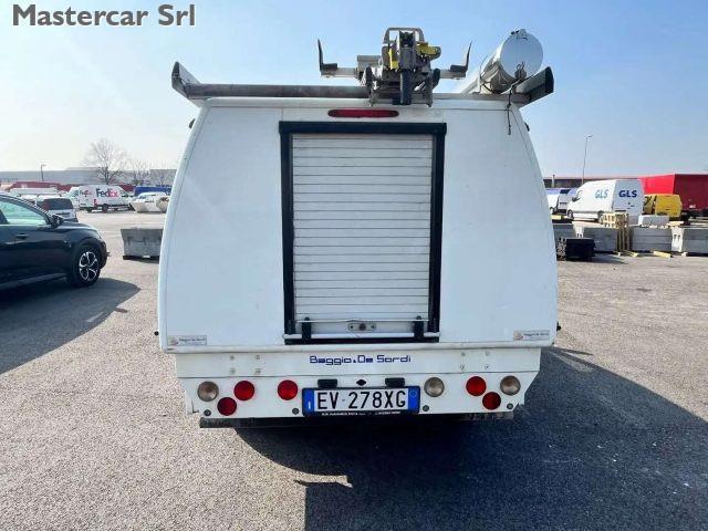 MITSUBISHI L200 d.cab 2.5 di-d Intense - EV278XG