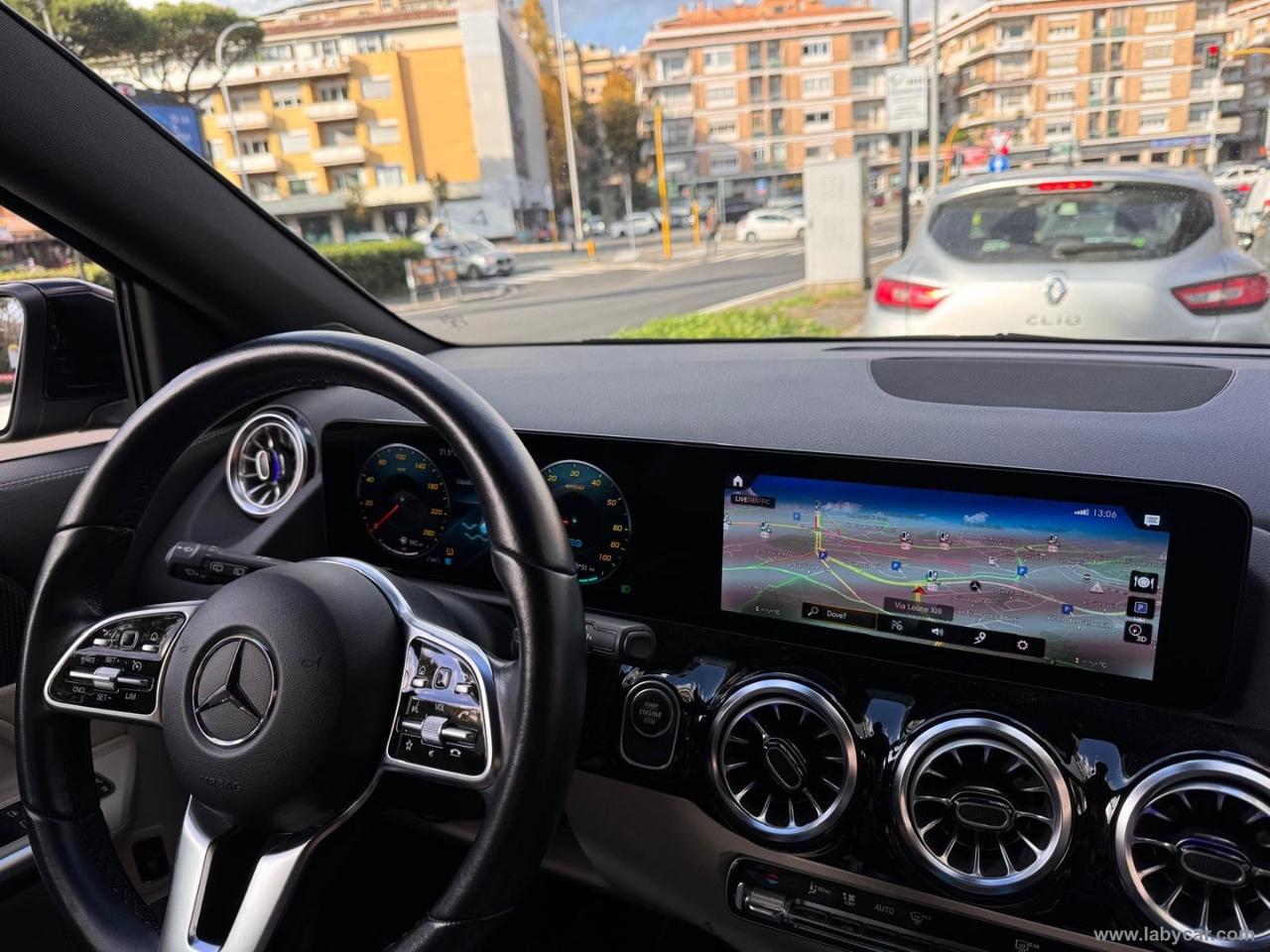 MERCEDES-BENZ GLA 250 e EQ-Power Automatic Sport