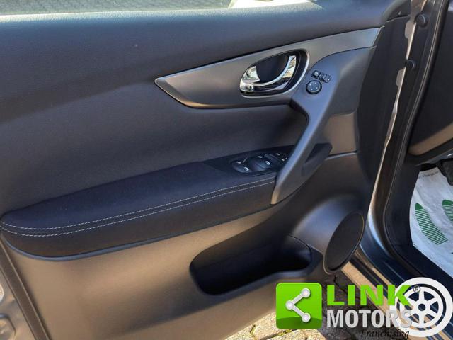 NISSAN Qashqai 1.2 DIG-T N-Connecta NEOPATENTATI