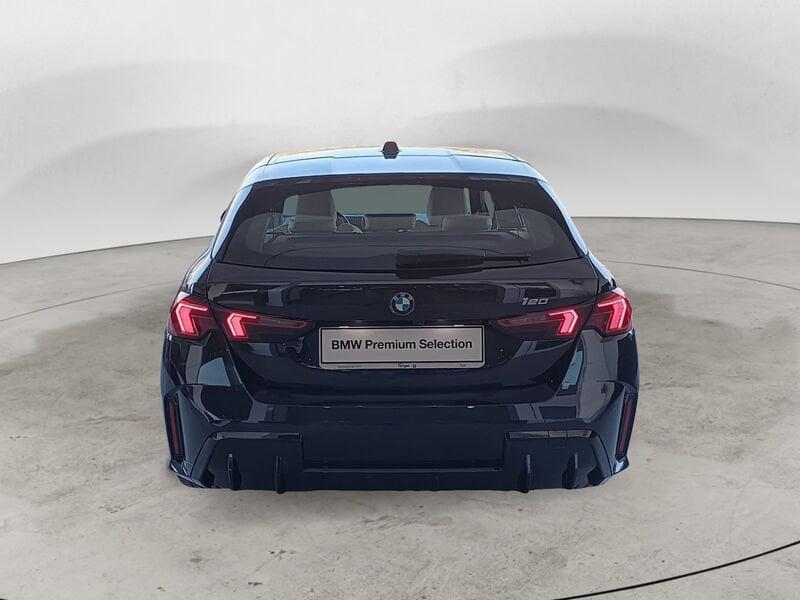 BMW Serie 1 120 48V MSport auto