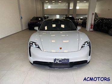 PORSCHE Taycan 4 Cross Turismo