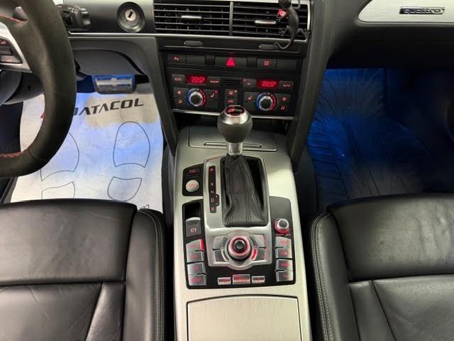 Audi RS6 RS6 Avant 5.0 V10 fsi quattro tiptronic