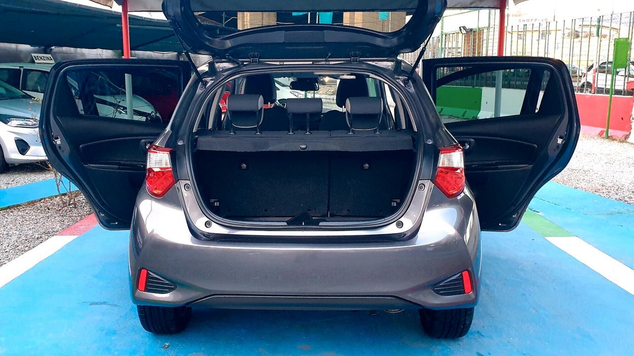 TOYOTA YARIS 1.5 BENZINA/IBRIDA GARANZIA CASA TOYOTA