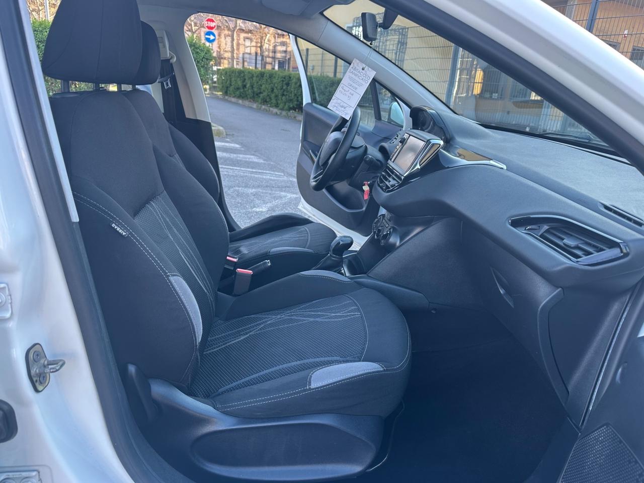 Peugeot 208 1.4 VTi 95 CV 5p. GPL Access