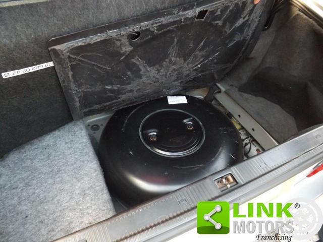 MERCEDES-BENZ SL 280 chiusa trasformabile funzionante ben tenuta