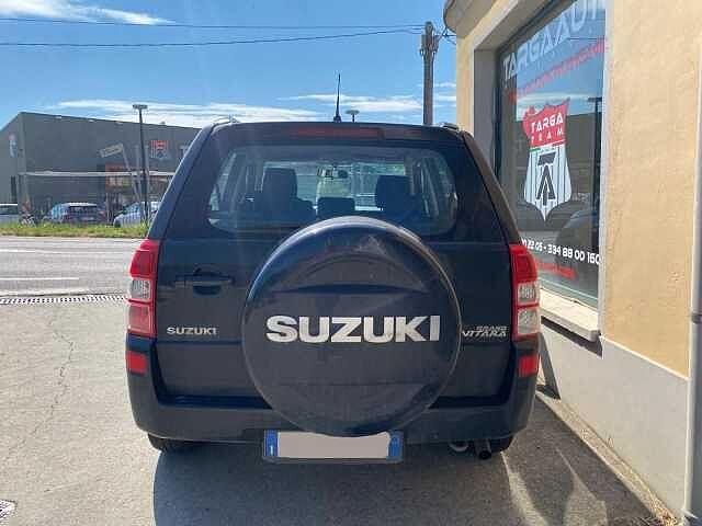 Suzuki Grand Vitara 1.9 DDiS 5 porte