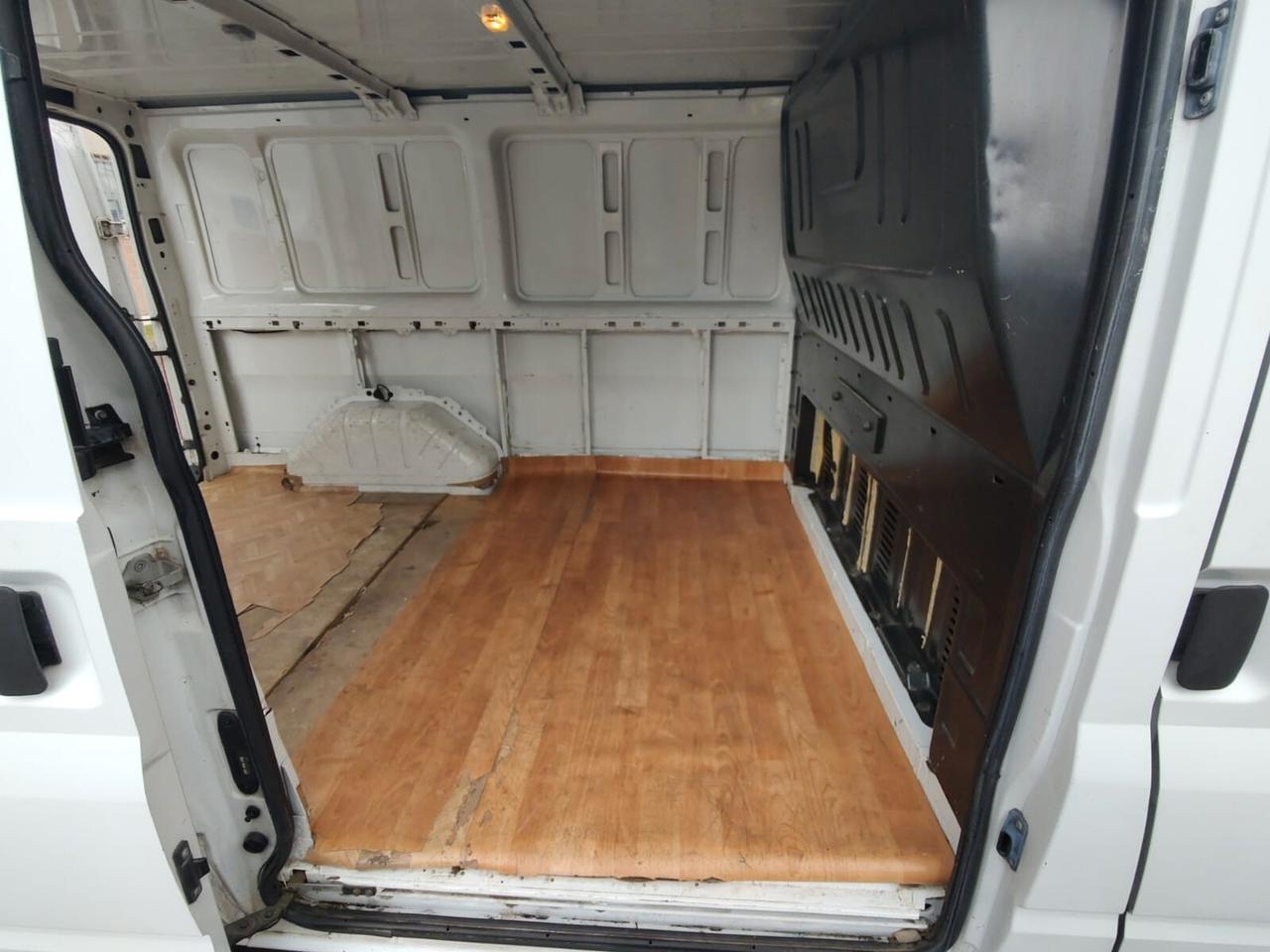 Ford Transit Connect Transit, OK NEOPATENTATI