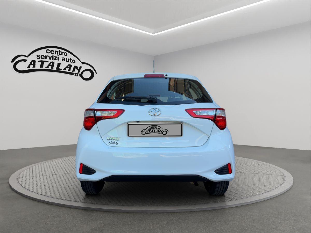 TOYOTA - Yaris - 1.0 5p. 72CV Lounge TELECAMERA
