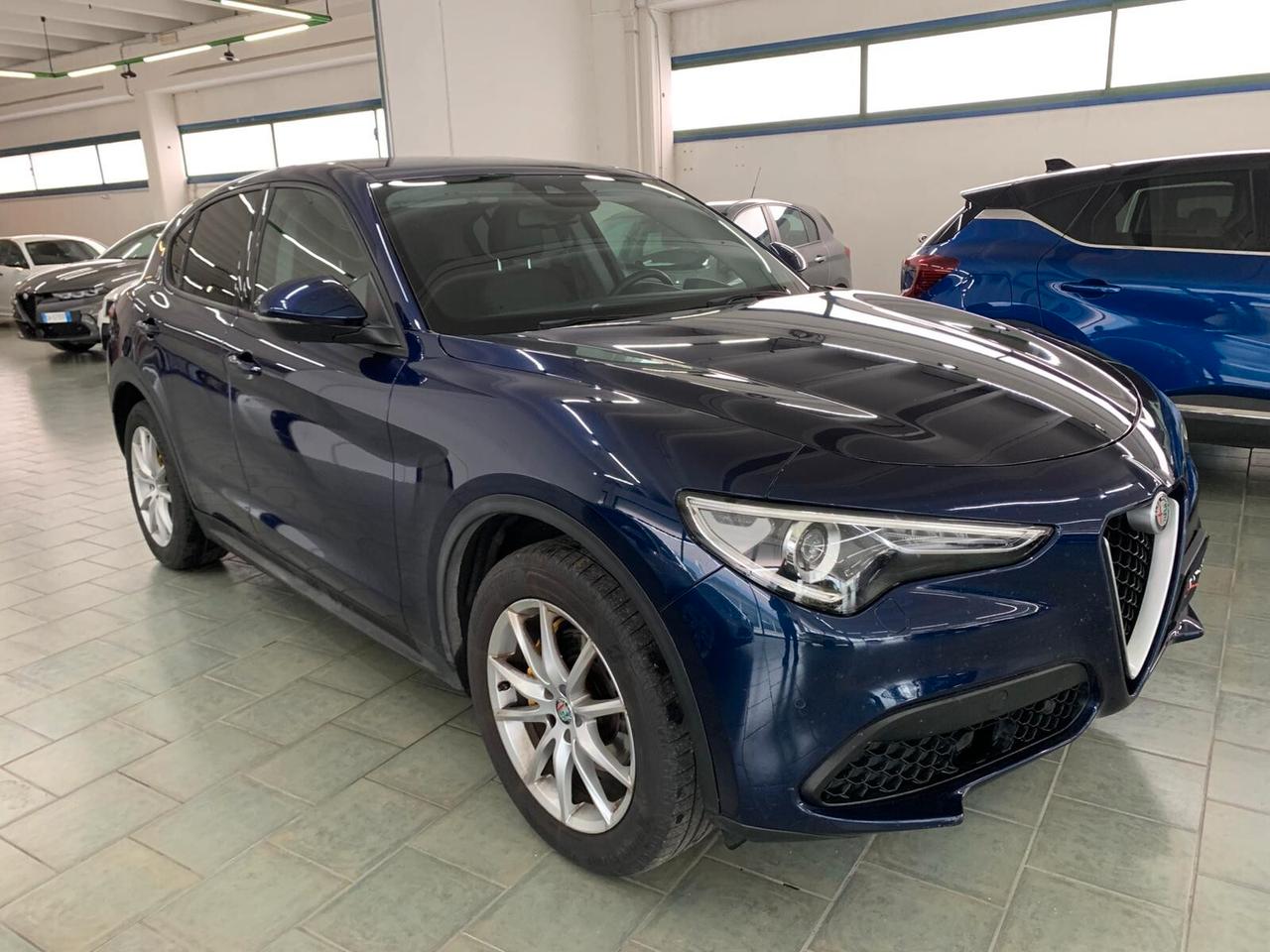 Alfa Romeo Stelvio 2.2 Turbodiesel 210 CV AT8 Q4 Executive