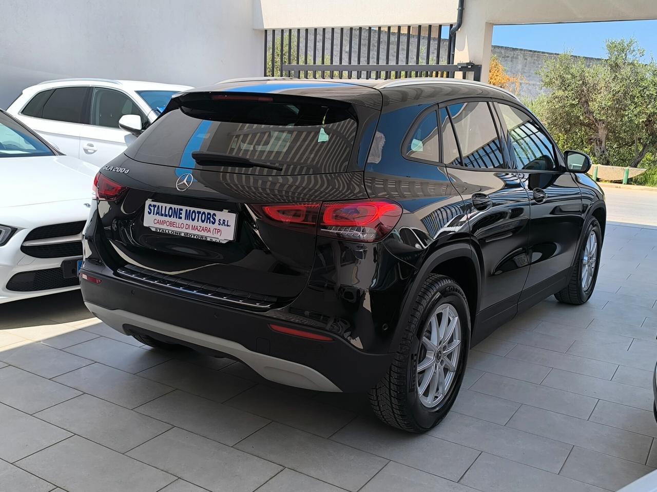 Mercedes GLA 200 d Auto. Sport 2.0 CC 150 CV 2021
