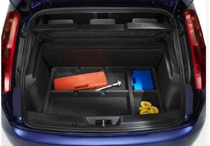 FIAT Grande Punto III 2005 5p 1.3 mjt 16v Dynamic c/esp 75cv