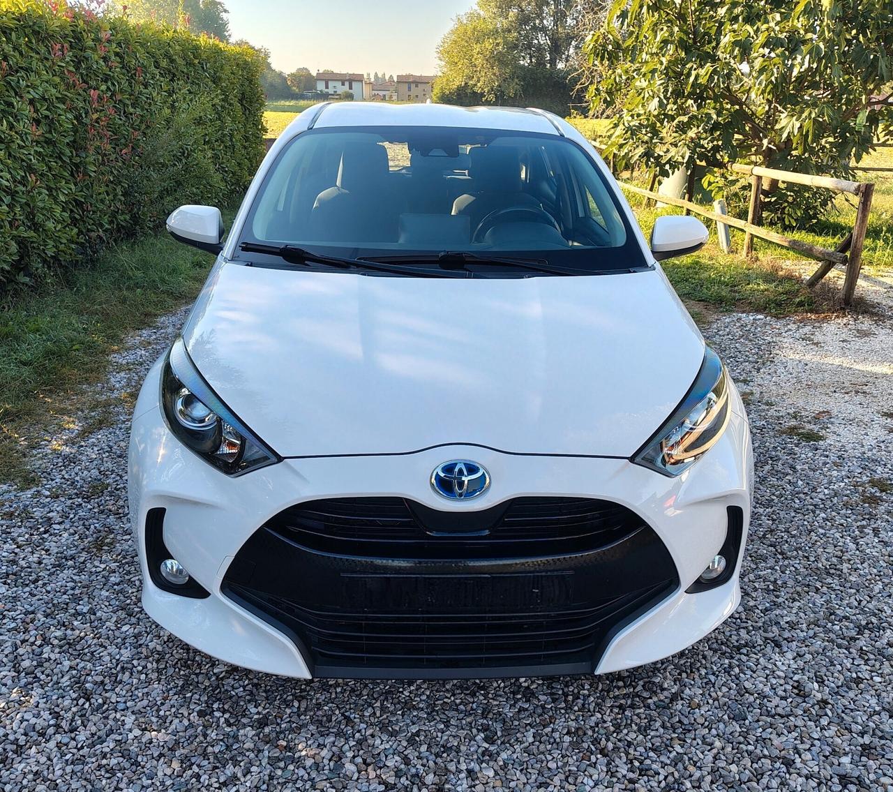 Toyota Yaris 1.5 Hybrid 5 porte Business