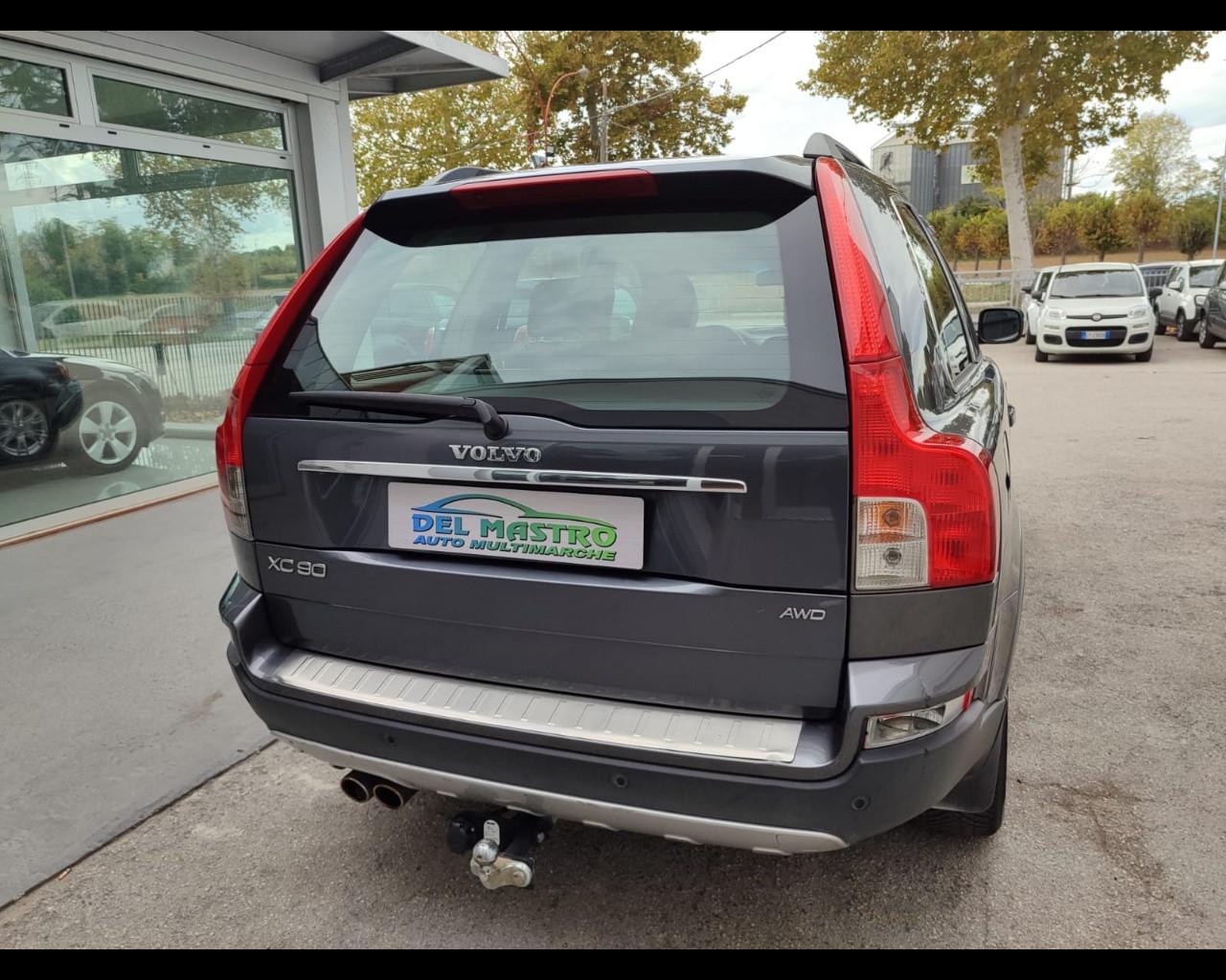 VOLVO XC90 (2003-2014) - XC90 2.4 D5 185 CV AWD Momentum