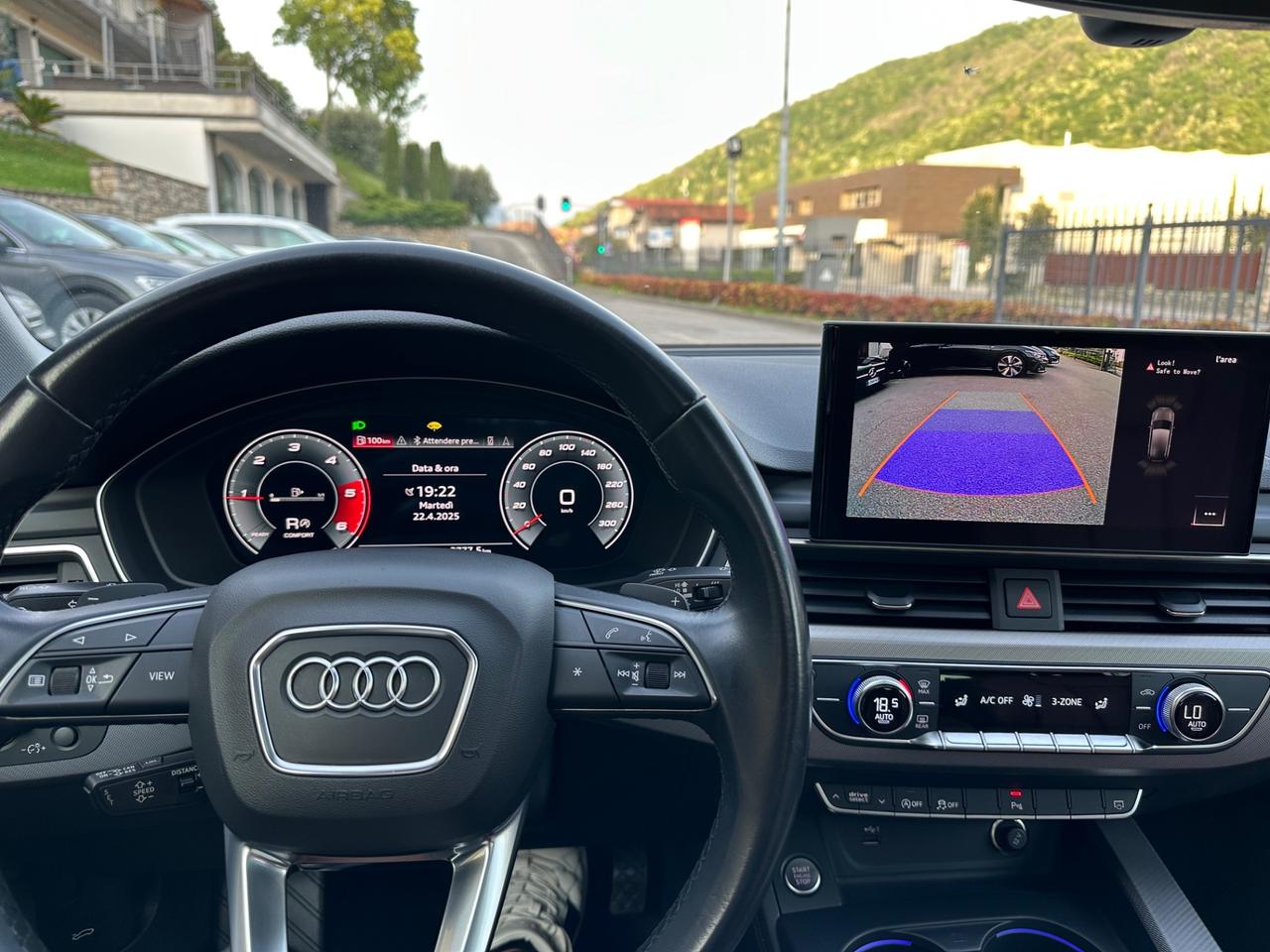 Audi A4 Avant 40 TDI quattro S tronic S line edition