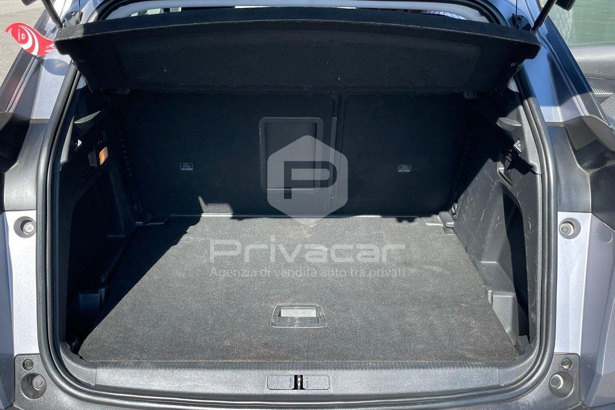 PEUGEOT 3008 BlueHDi 130 S&S Business