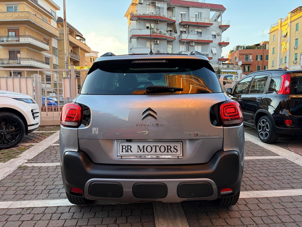 Citroen C3 Aircross PureTech 110 Shine + TETTO APRIBILE !!