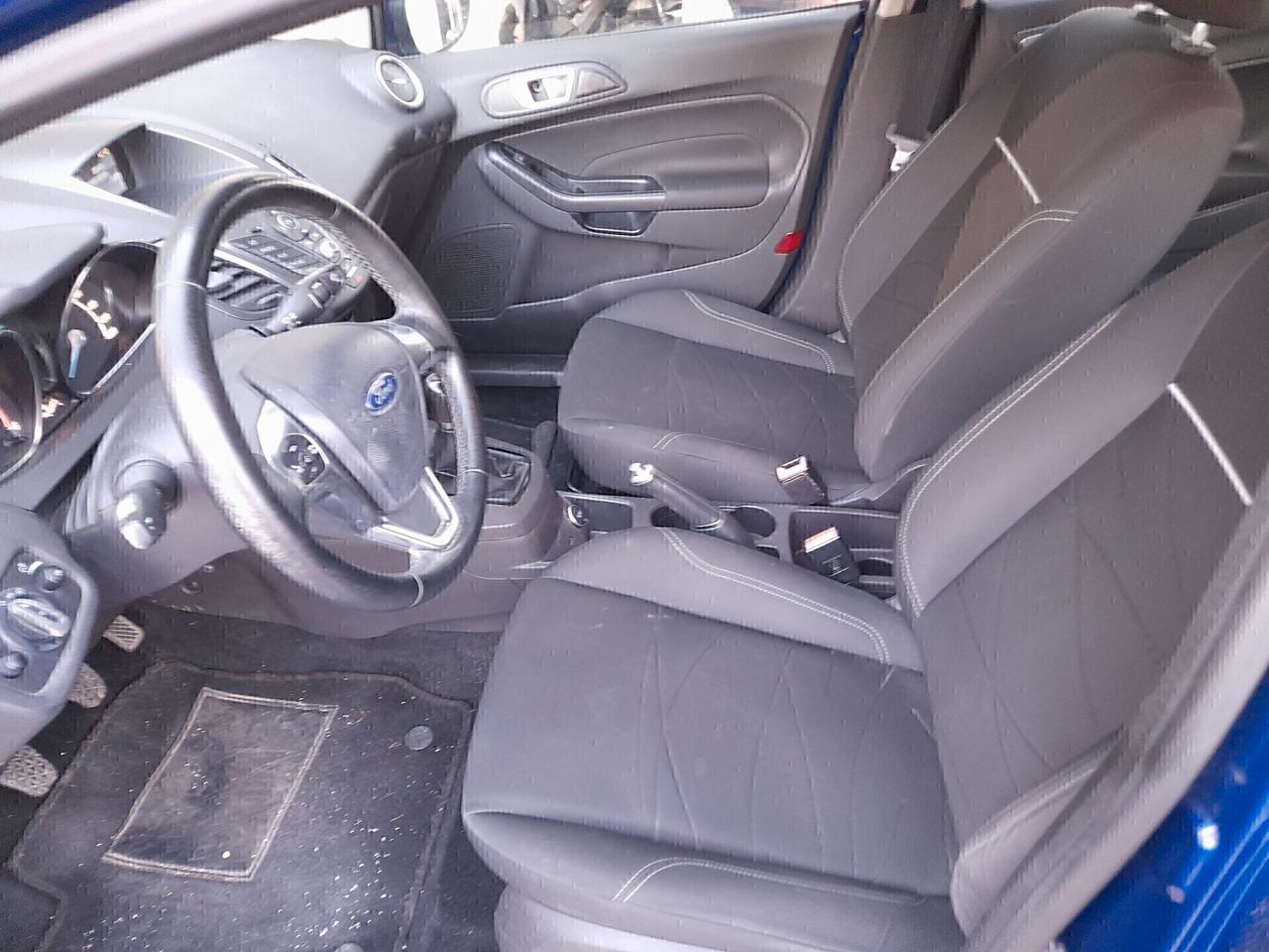 Ford Fiesta 1.5 TDCi 75CV 5 porte Titanium