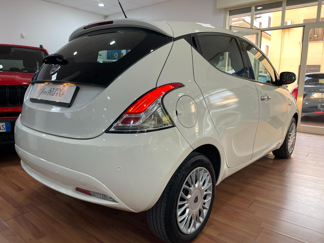 LANCIA YPSILON 1.2 69CV UNICO PROPRIETARIO