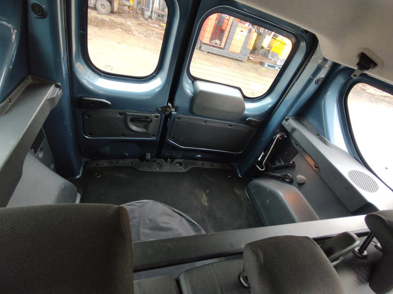 Dacia Dokker 1.6 8V 85CV Ambiance, BENZINA\GPL CON SCADENZA 2032, OK NEOPATENTATI, GARANZIA L.12 MESI