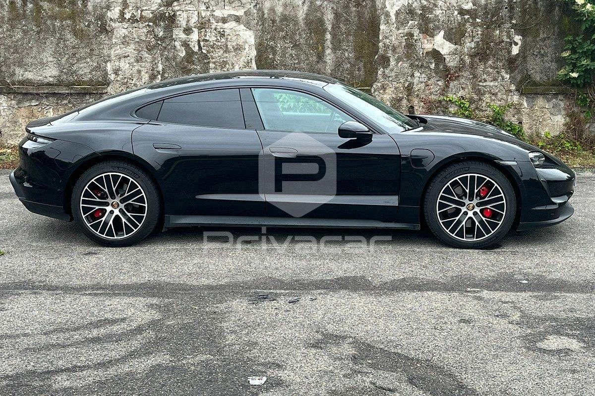PORSCHE Taycan 4S
