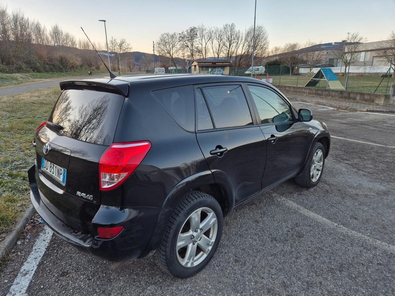 Toyota RAV 4 Crossover 2.2 D-4D Luxury - 2006