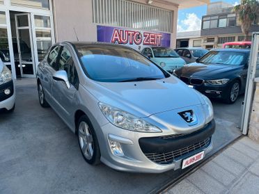 Peugeot 308 1.6 HDi 110CV 5p. Féline (6 Marce)
