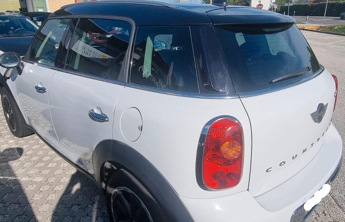 Mini Cooper D Countryman 2.0 Automatica
