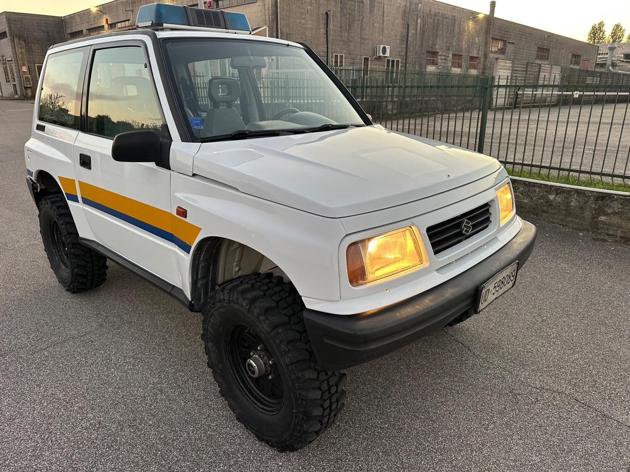 Suzuki Vitara 1.6 benz 1998