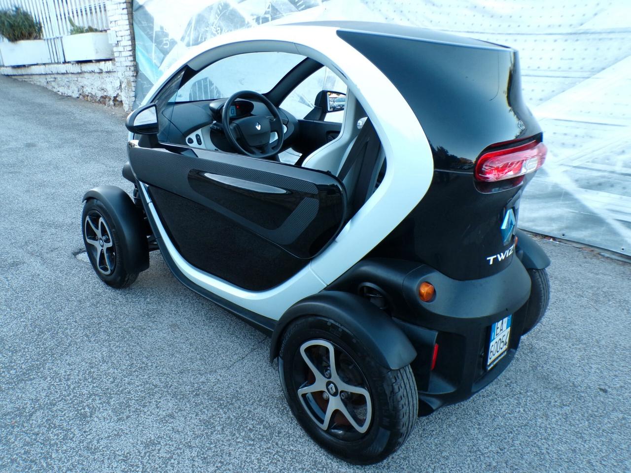 Renault Twizy batterie di proprietà